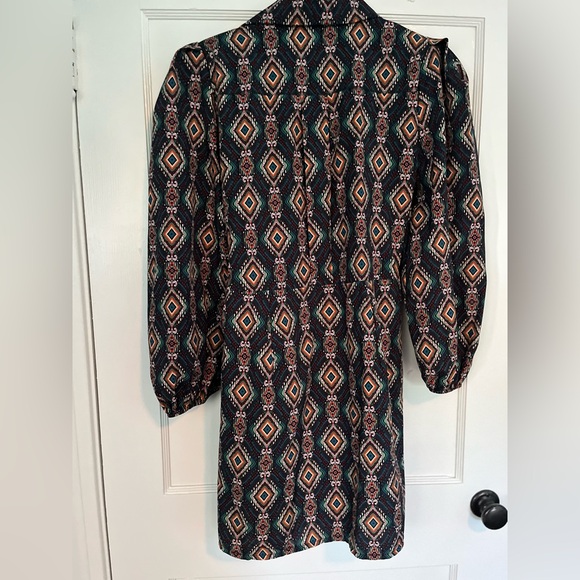 Two Way short long sleeved dress - Picture 3 of 3